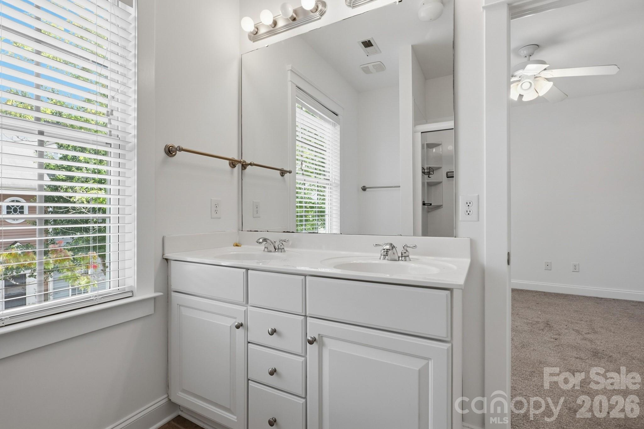 814 Cattaloochee Lane — Huntersville