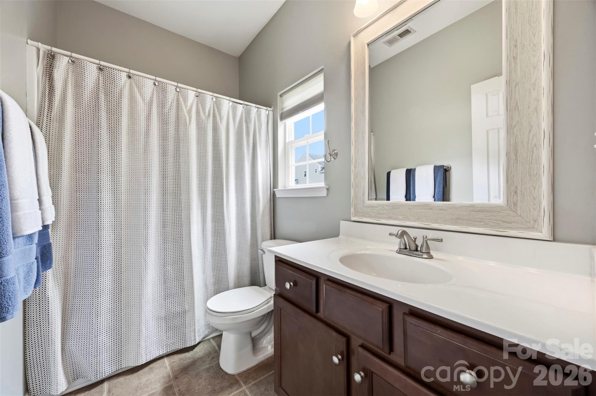 8526 Summer Serenade Drive — Huntersville