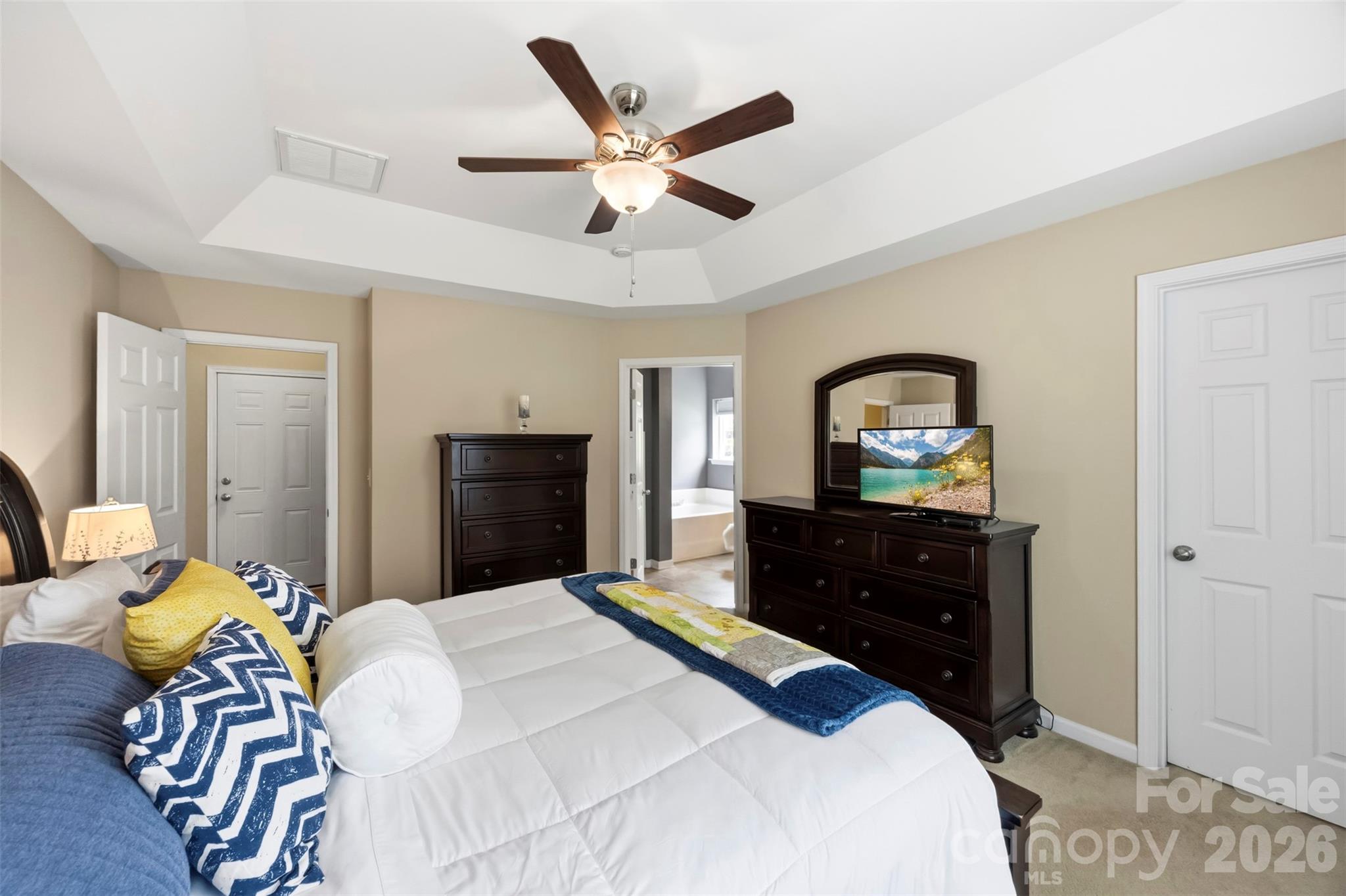 8526 Summer Serenade Drive — Huntersville