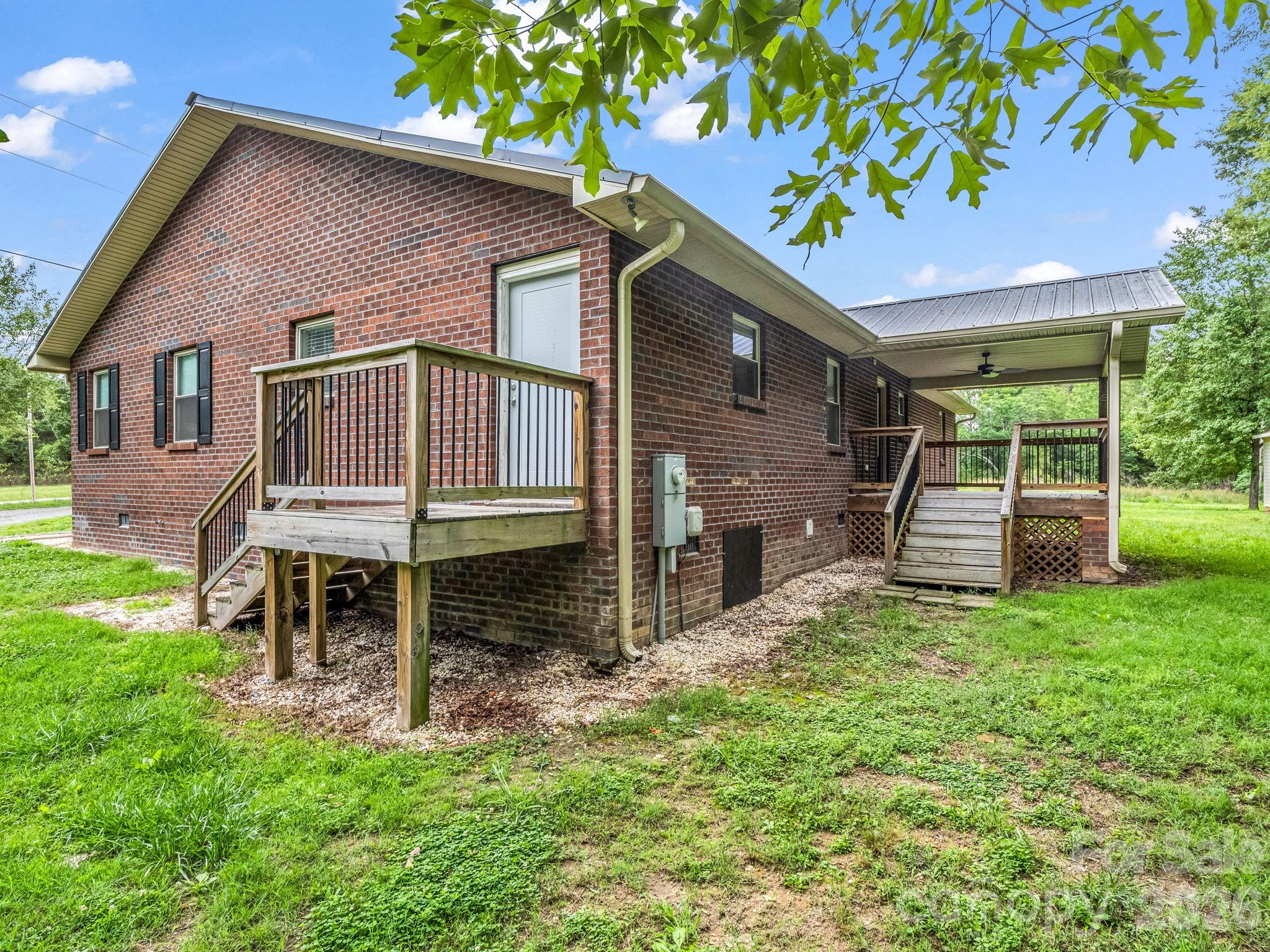 103 Ross Road — Shelby