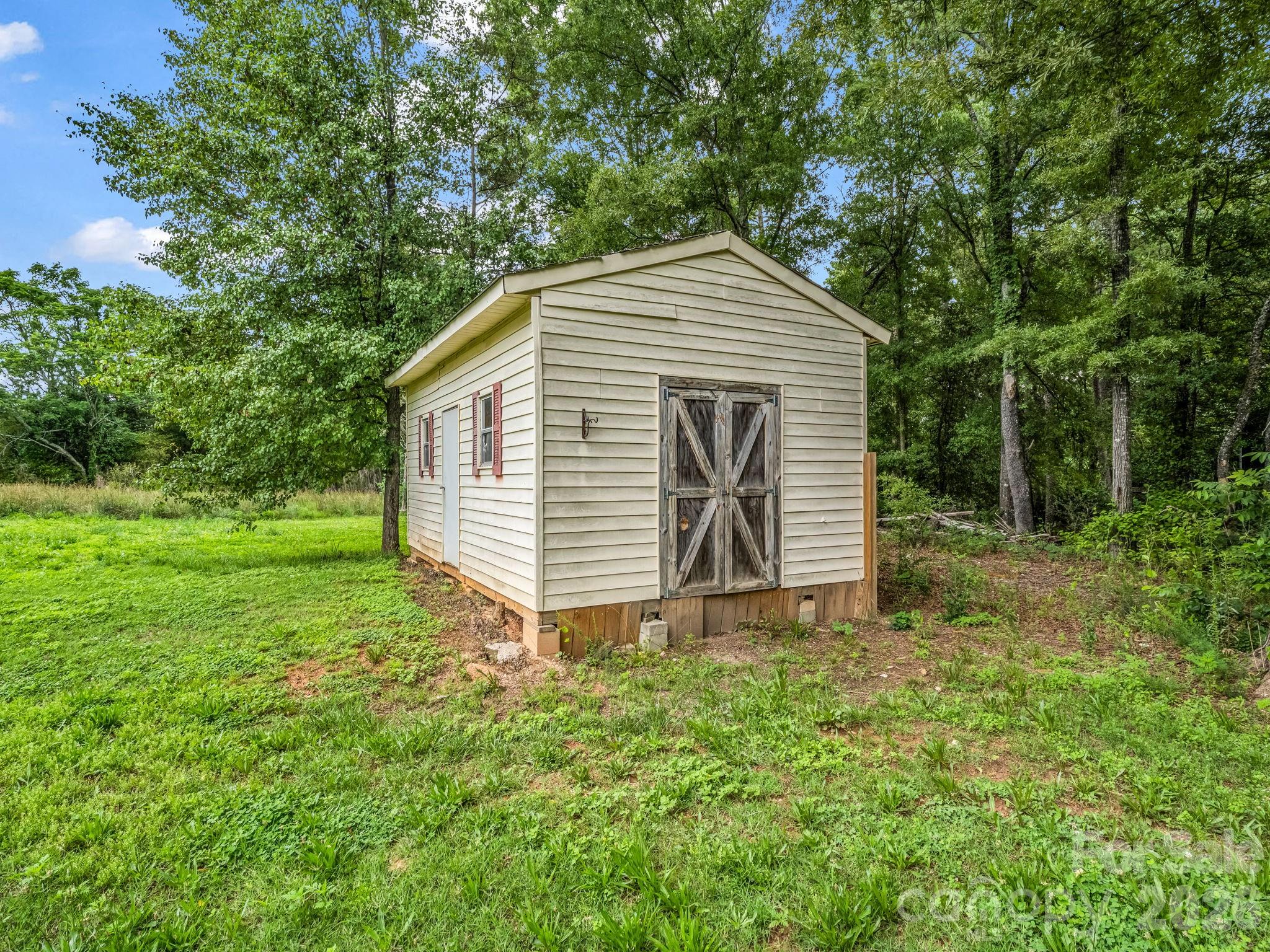 103 Ross Road — Shelby