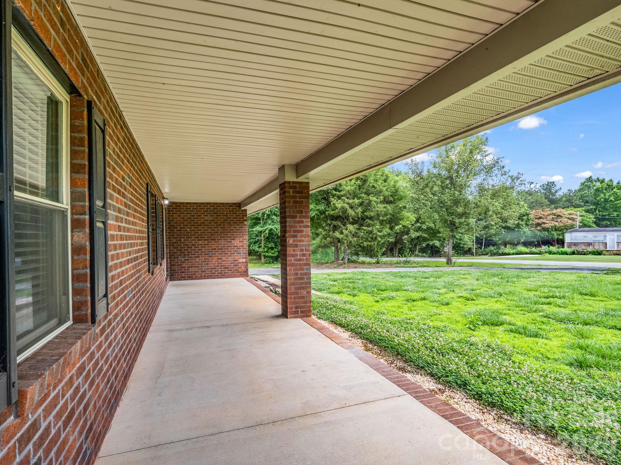 103 Ross Road — Shelby