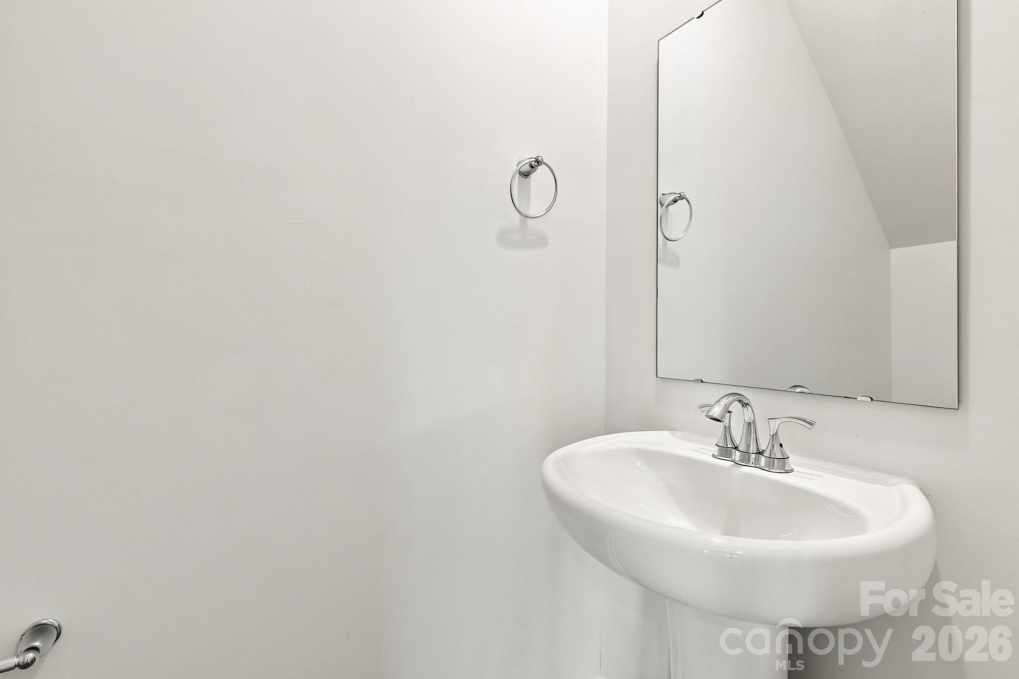 2604 Greencrest Lane — Statesville