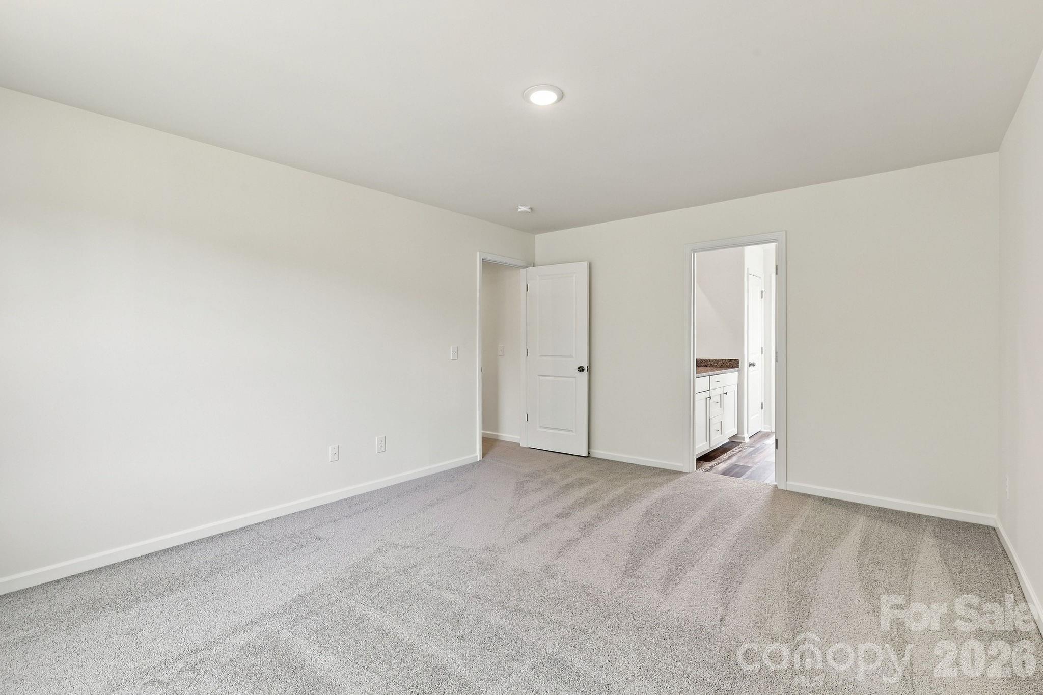 2604 Greencrest Lane — Statesville
