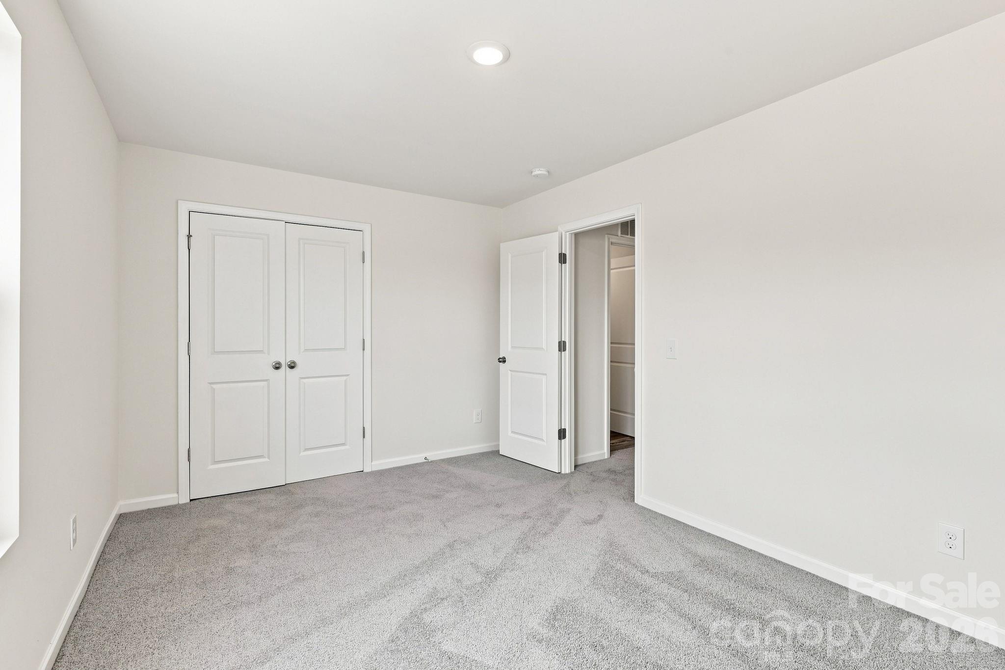 2604 Greencrest Lane — Statesville
