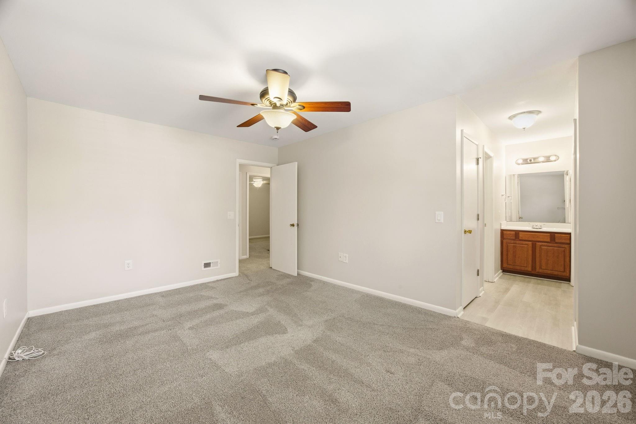 3132 Heathstead Place — Charlotte