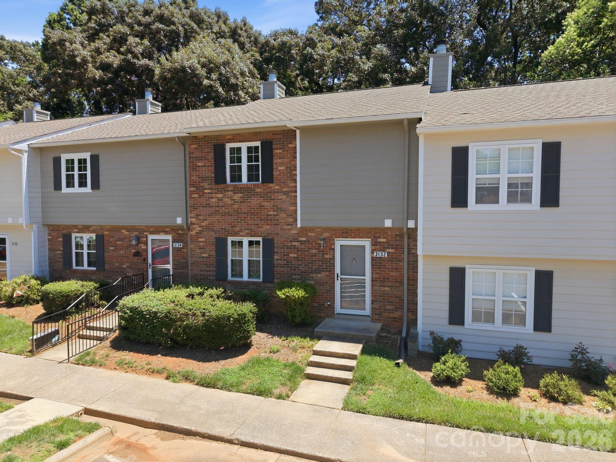 3132 Heathstead Place — Charlotte