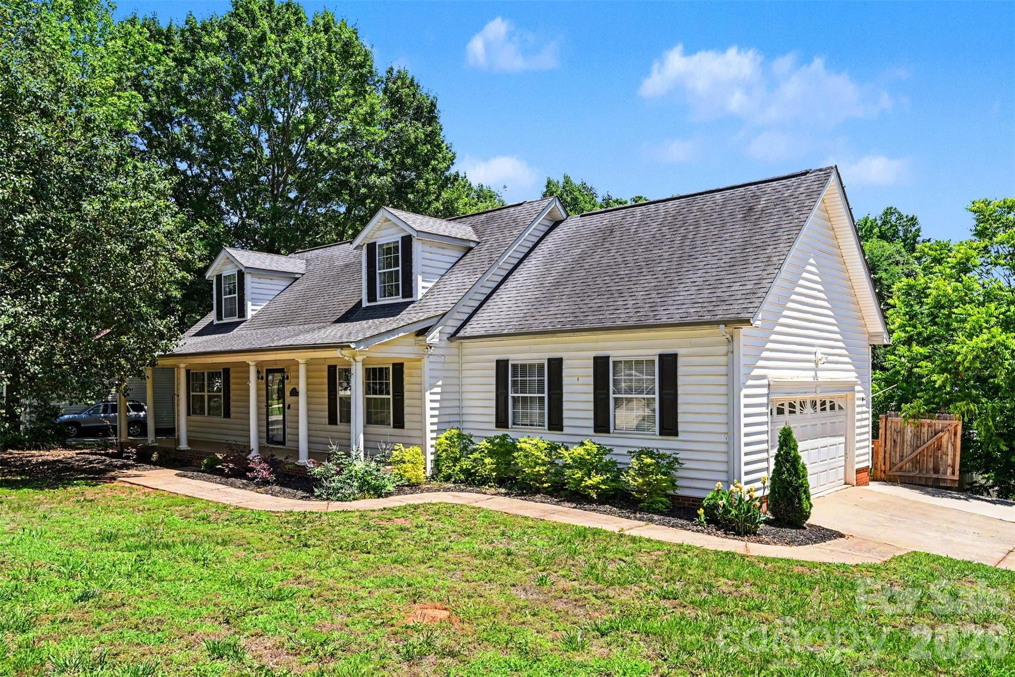 113 Heather Glen Lane — Belmont