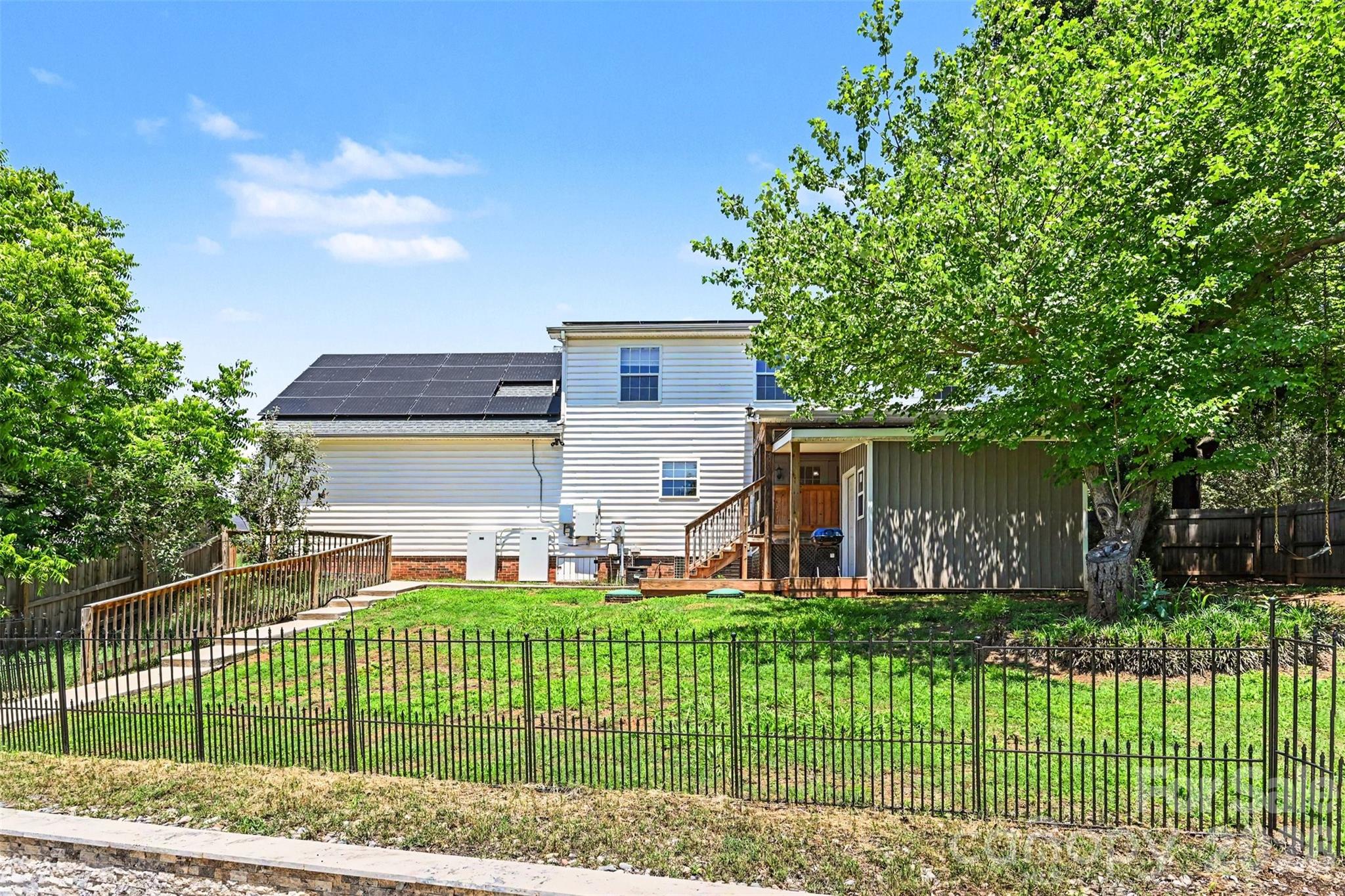 113 Heather Glen Lane — Belmont