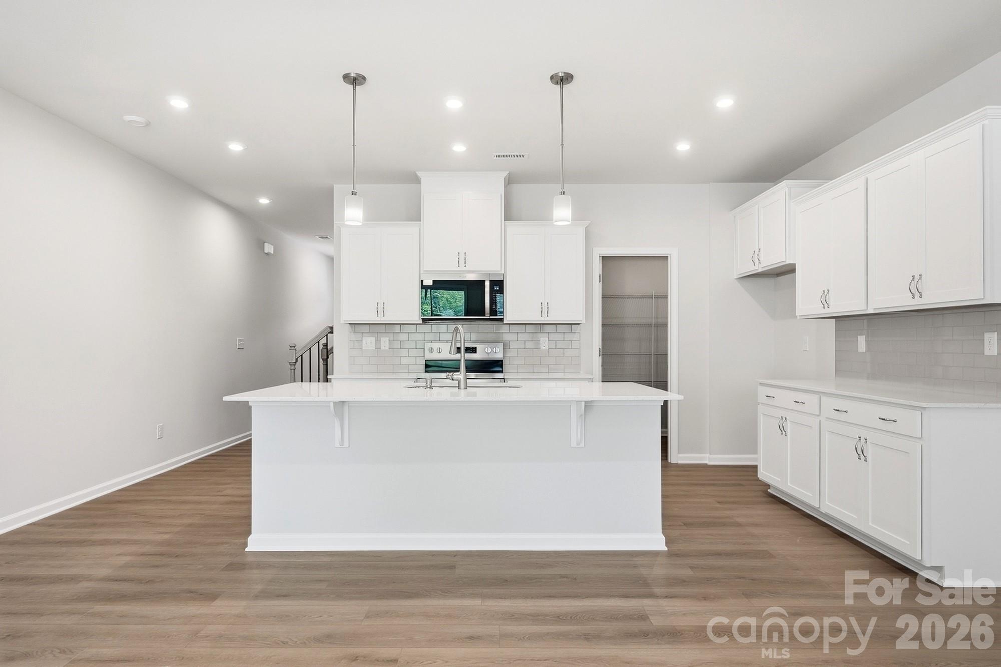 1304 Vibrant Road — Charlotte