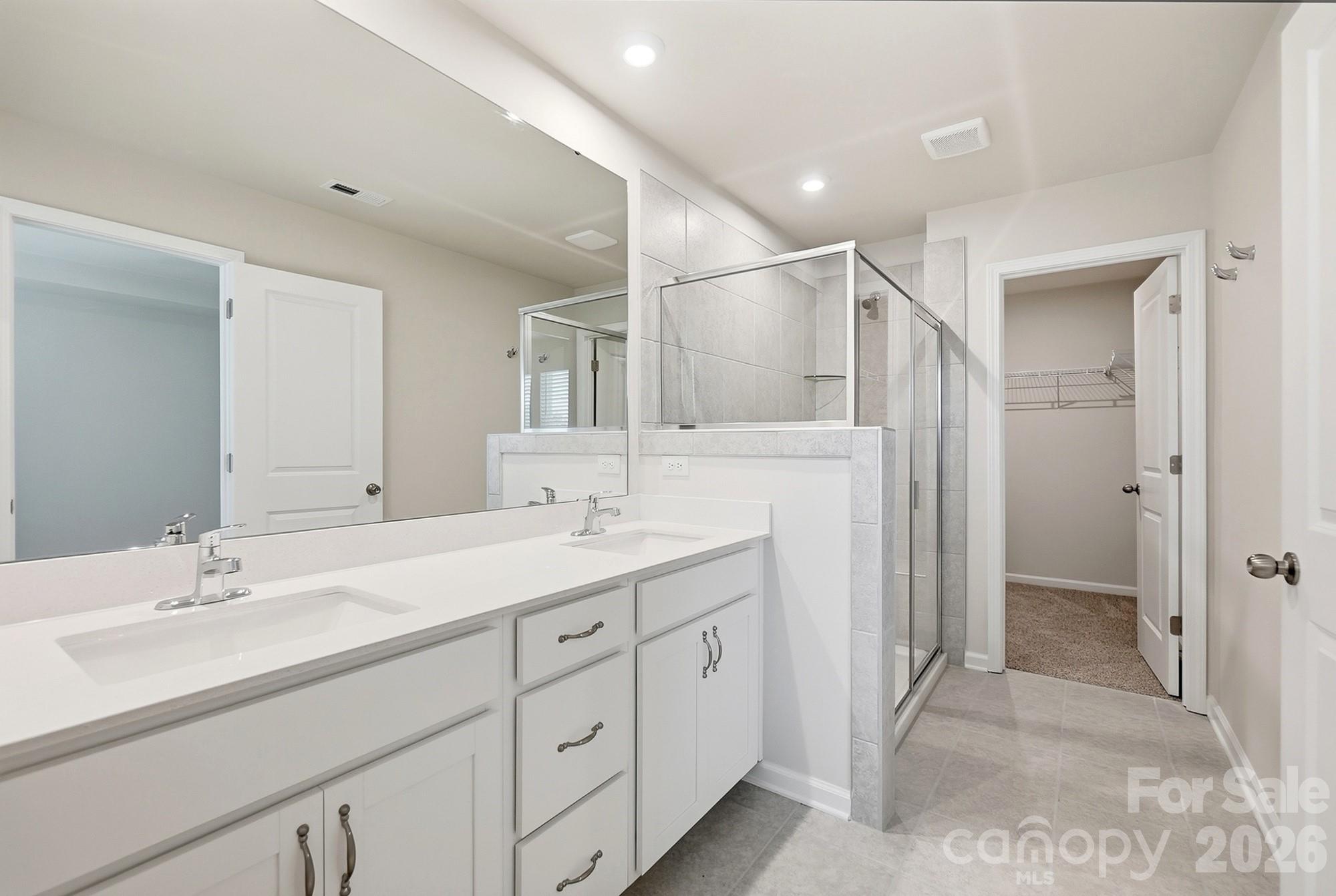 1304 Vibrant Road — Charlotte