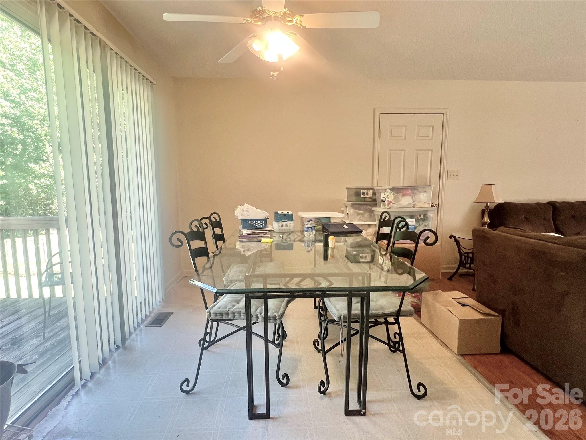 1213 Coventry Place NW — Conover
