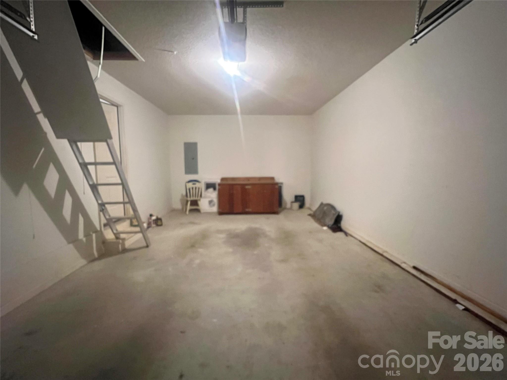 1213 Coventry Place NW — Conover