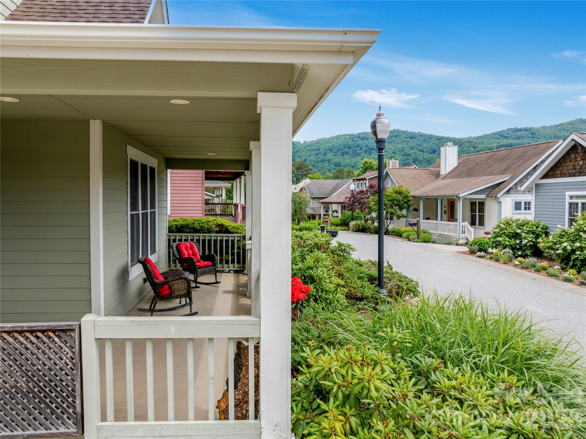 7 Veranda Trail — Asheville