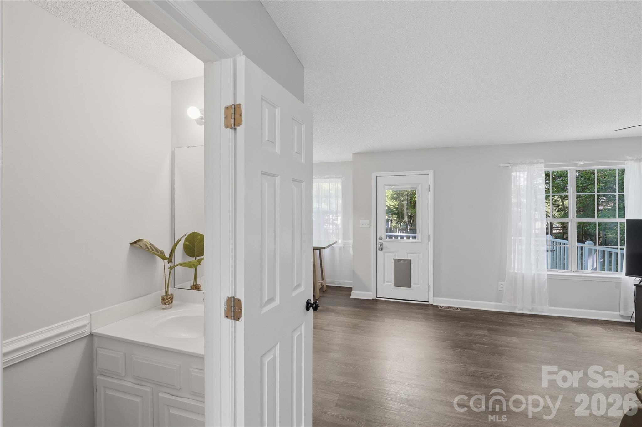 5038 Scaleybark Court — Indian Trail