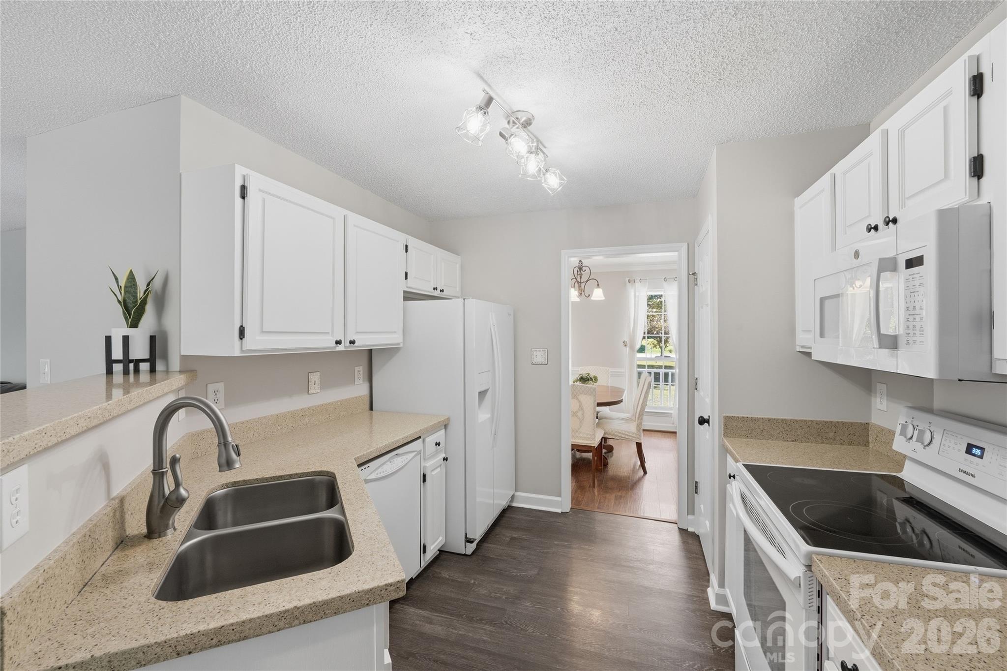 5038 Scaleybark Court — Indian Trail