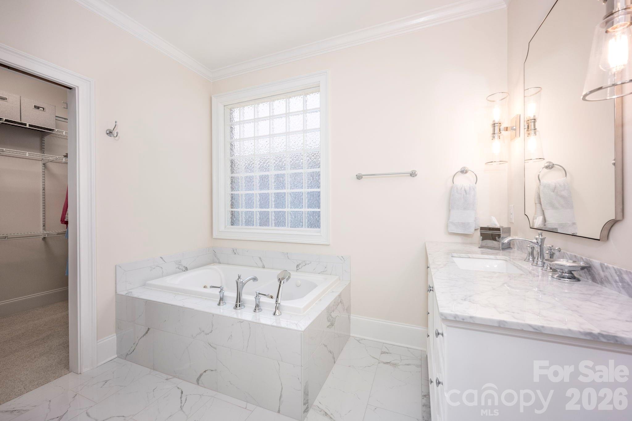 1256 Kennett Avenue — Gastonia