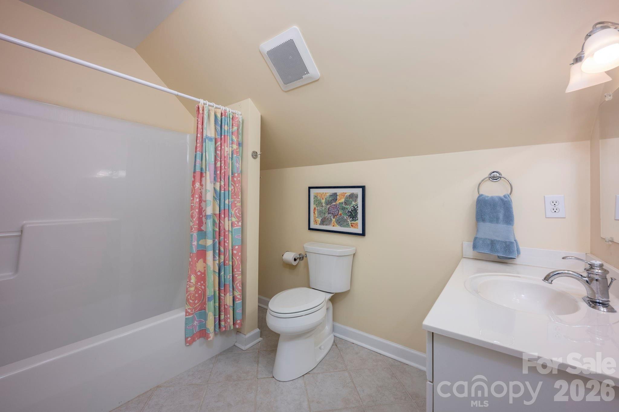 1256 Kennett Avenue — Gastonia