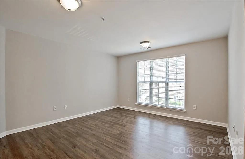 9810 Campus Walk Lane #H — Charlotte