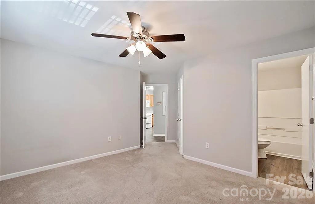 9810 Campus Walk Lane #H — Charlotte