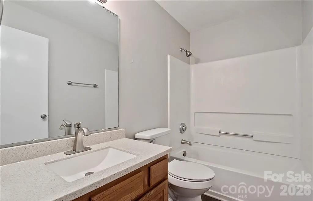 9810 Campus Walk Lane #H — Charlotte