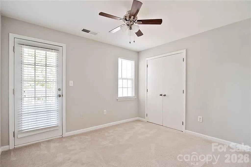 9810 Campus Walk Lane #H — Charlotte