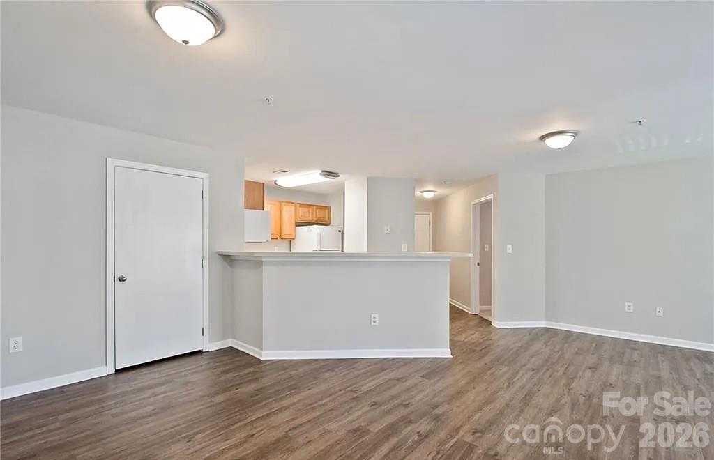 9810 Campus Walk Lane #H — Charlotte