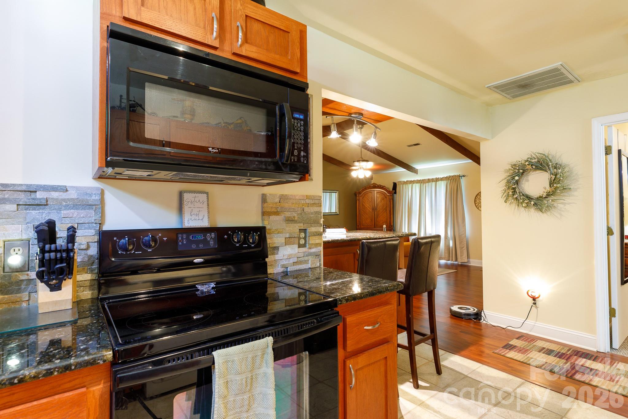 555 E Black Street — Rock Hill