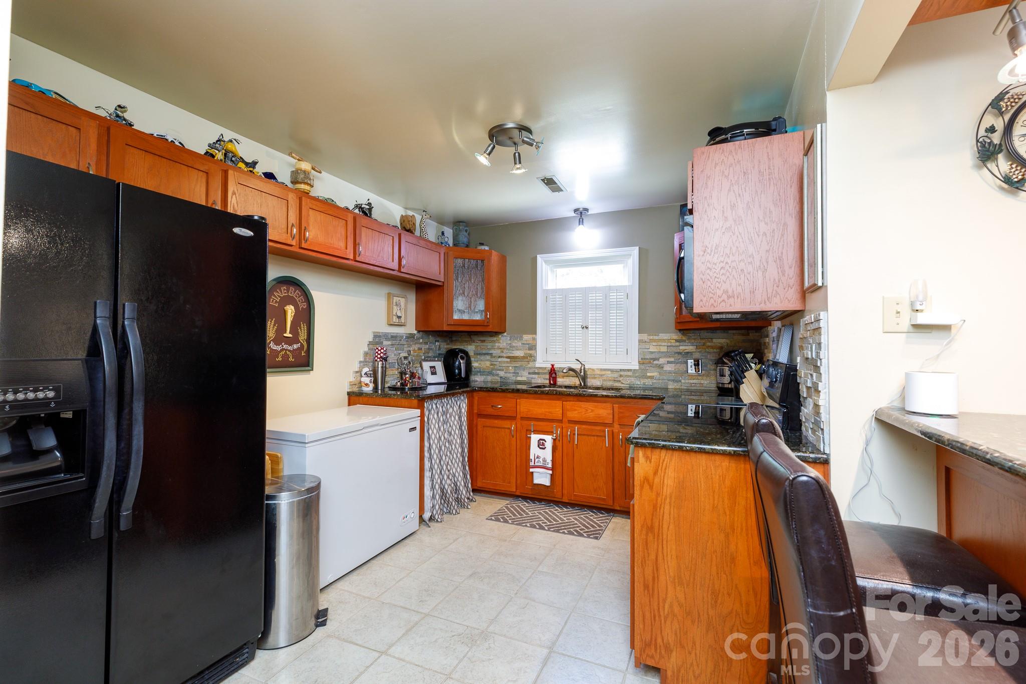 555 E Black Street — Rock Hill