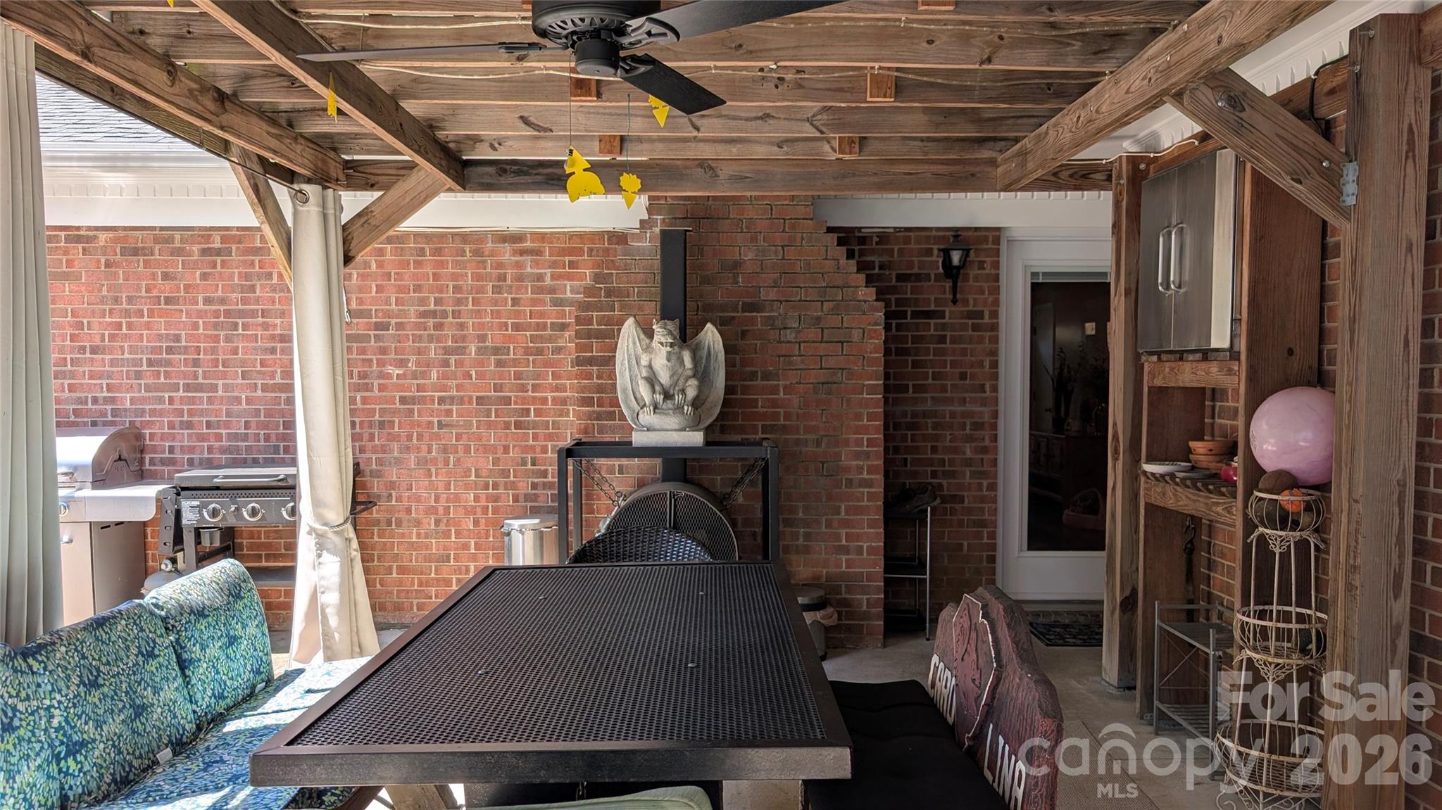 555 E Black Street — Rock Hill