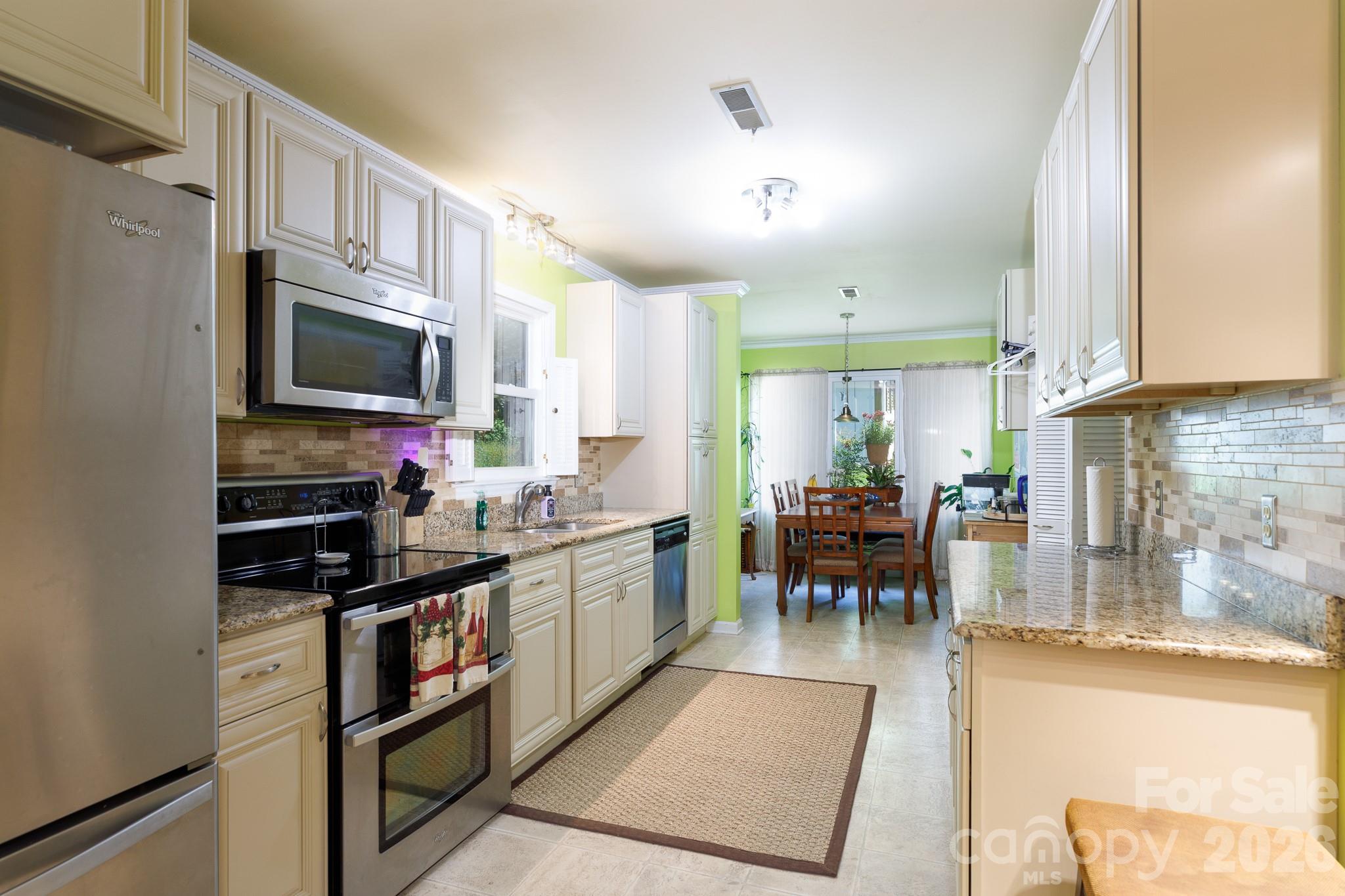 555 E Black Street — Rock Hill