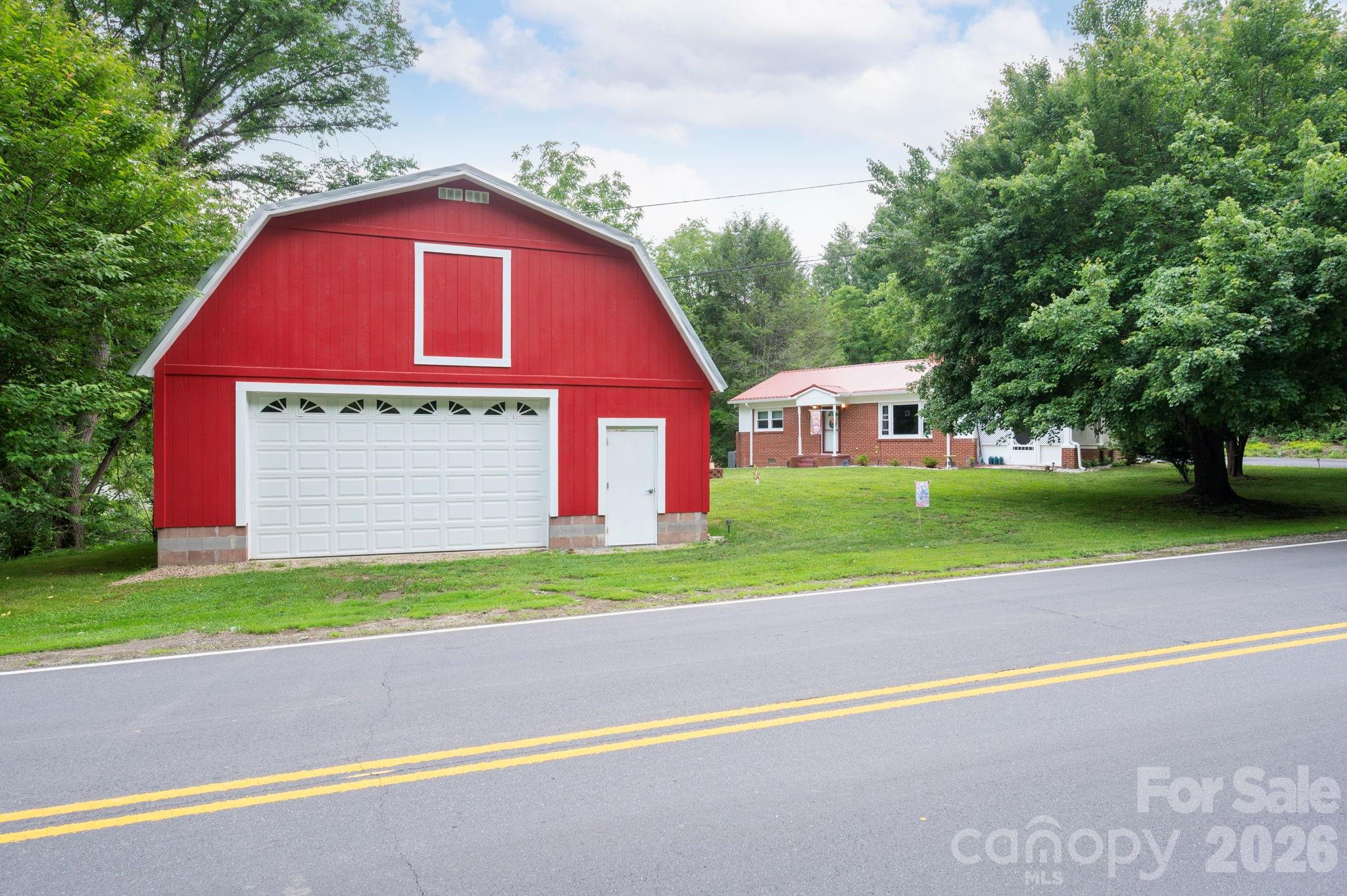 2896 Old Mars Hill Highway — Weaverville