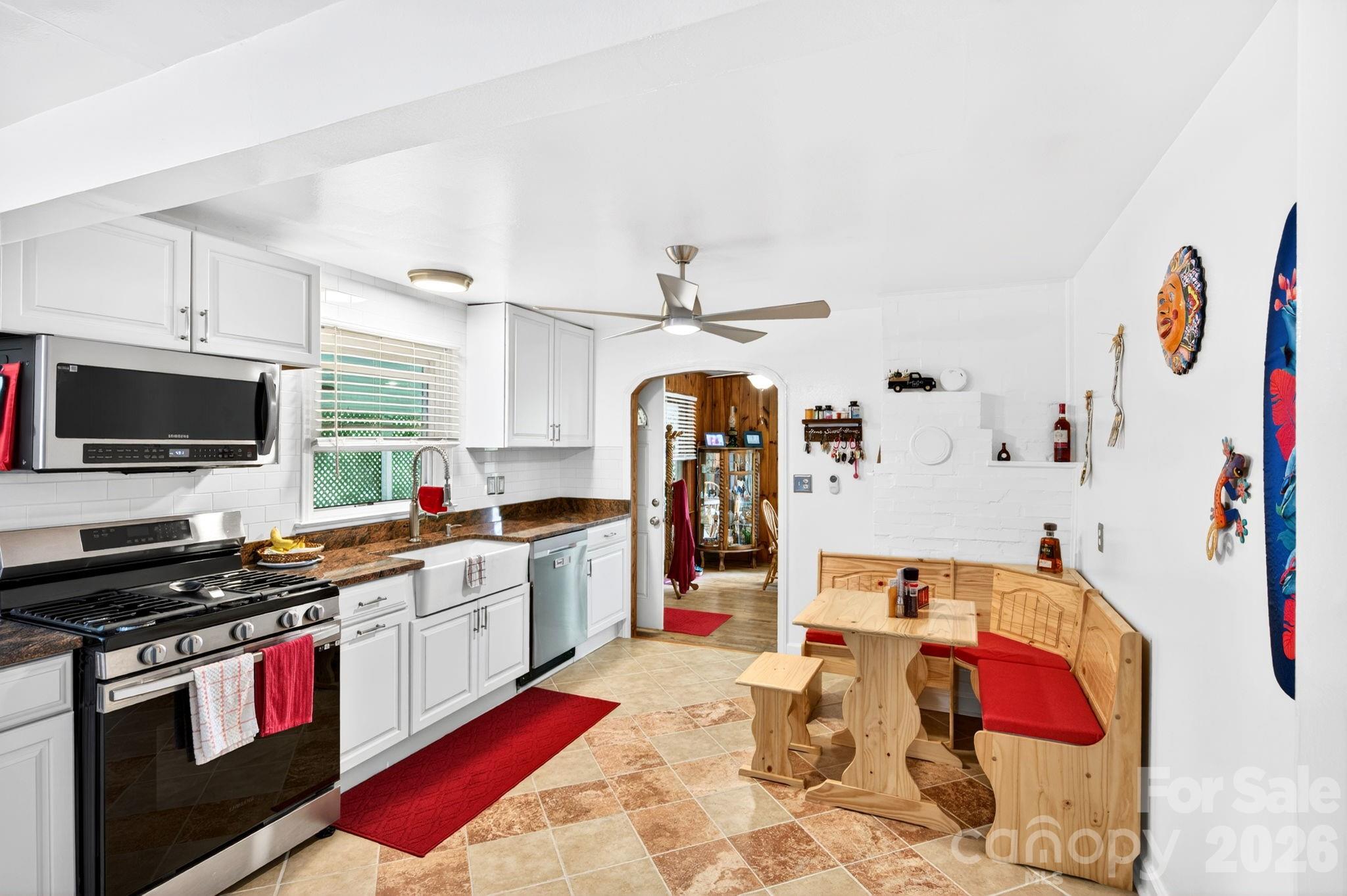 2896 Old Mars Hill Highway — Weaverville