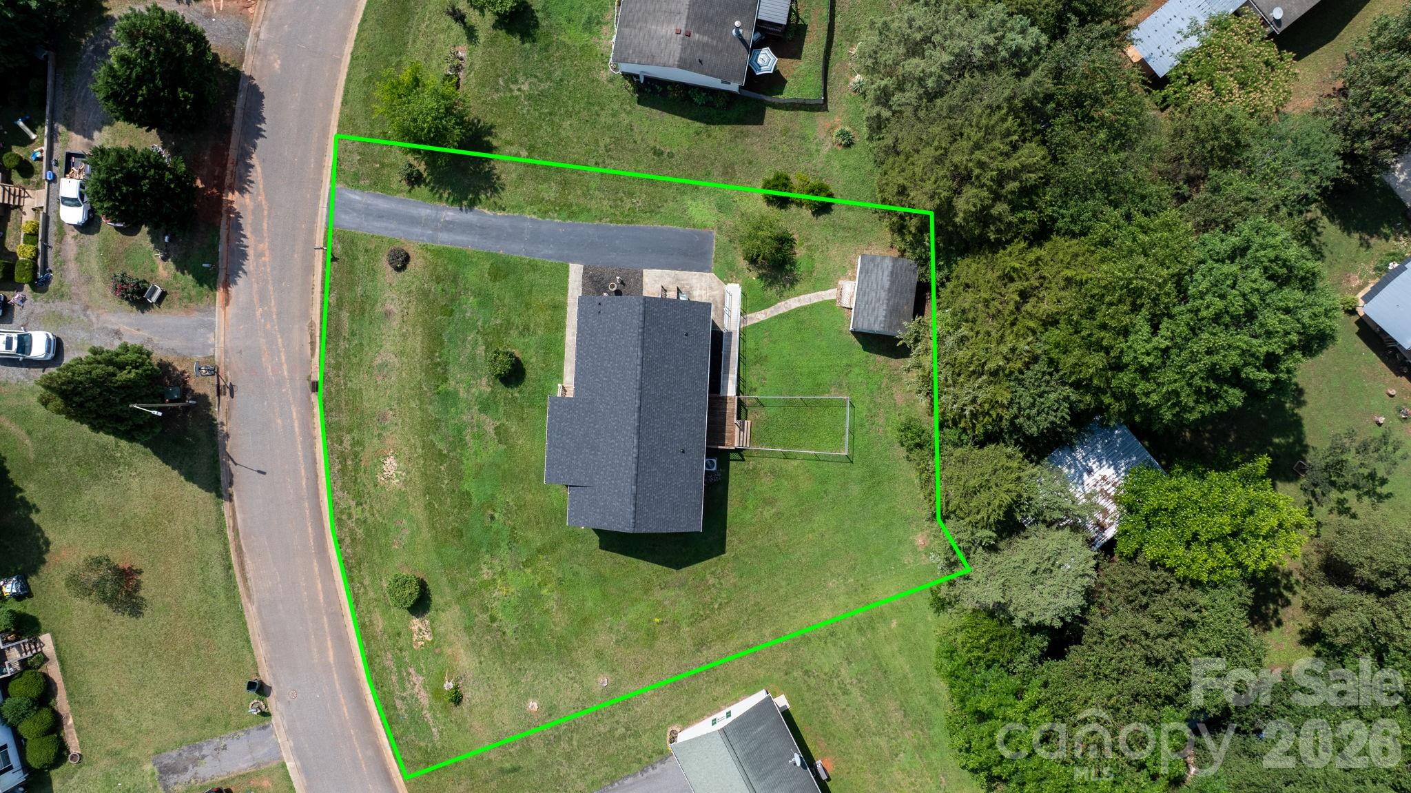 952 Eastern Ridge Drive — Newton