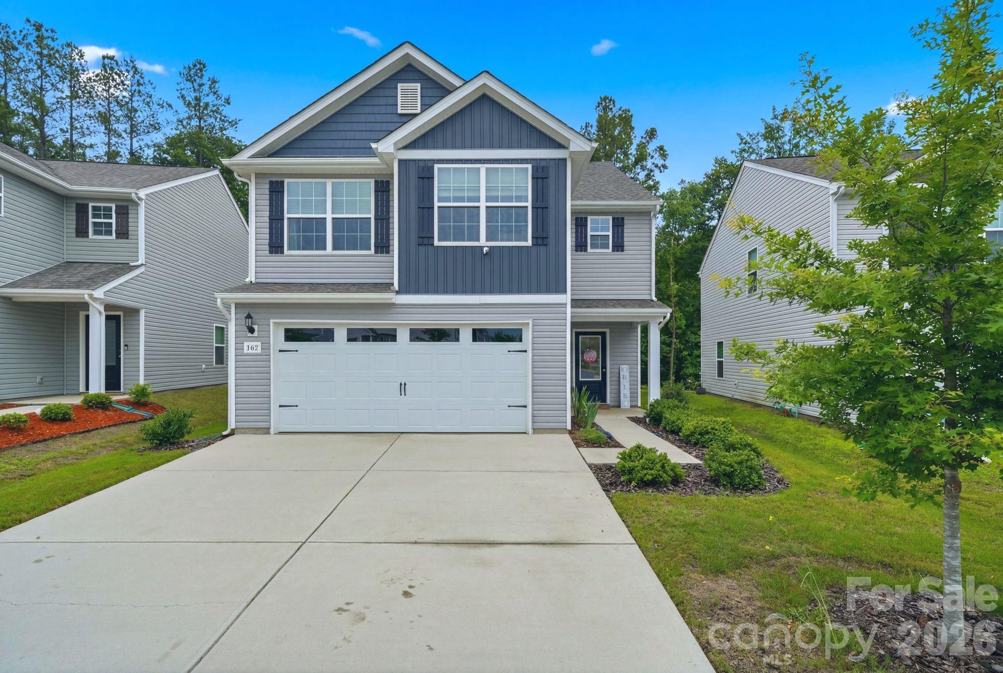 565 Hawley Street — Charlotte