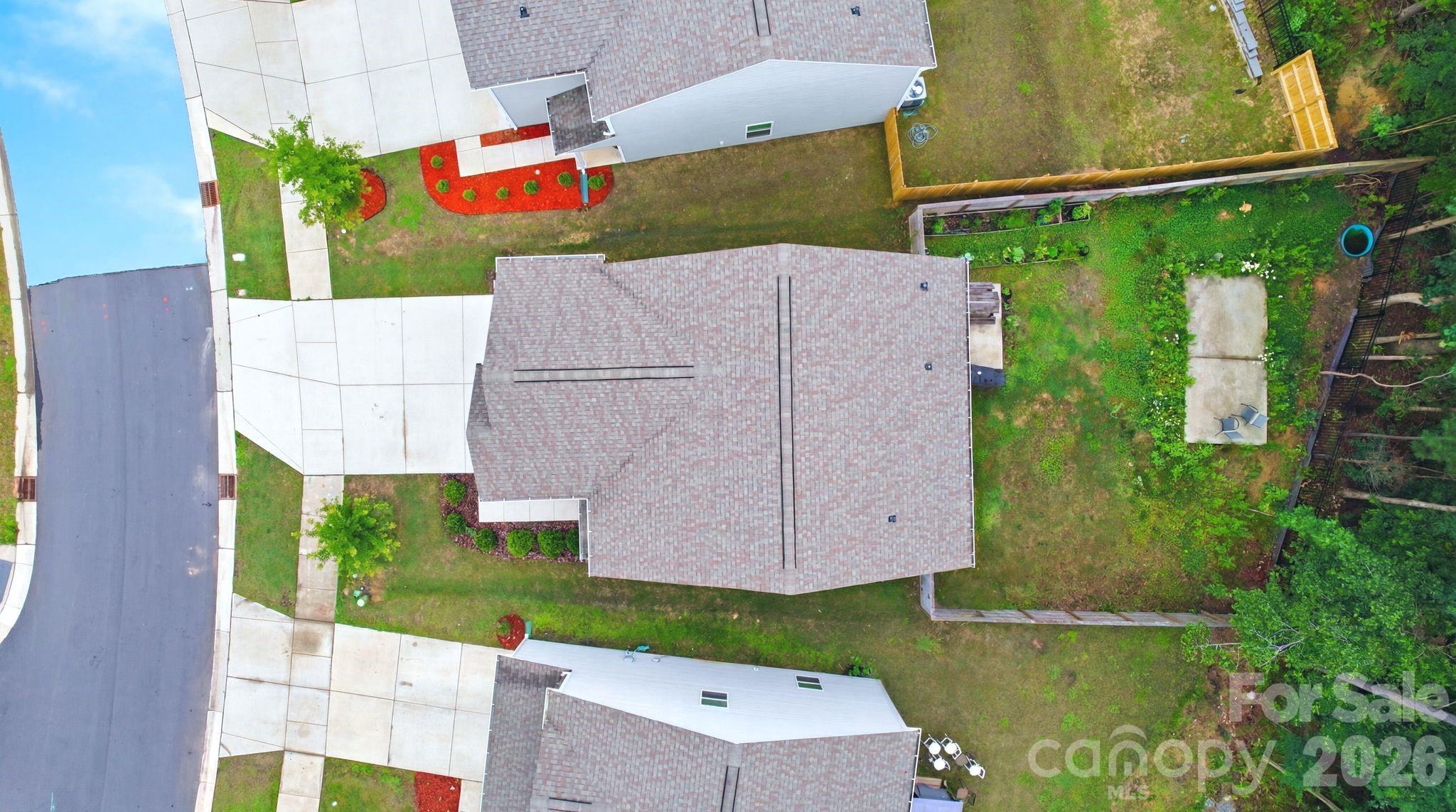 565 Hawley Street — Charlotte