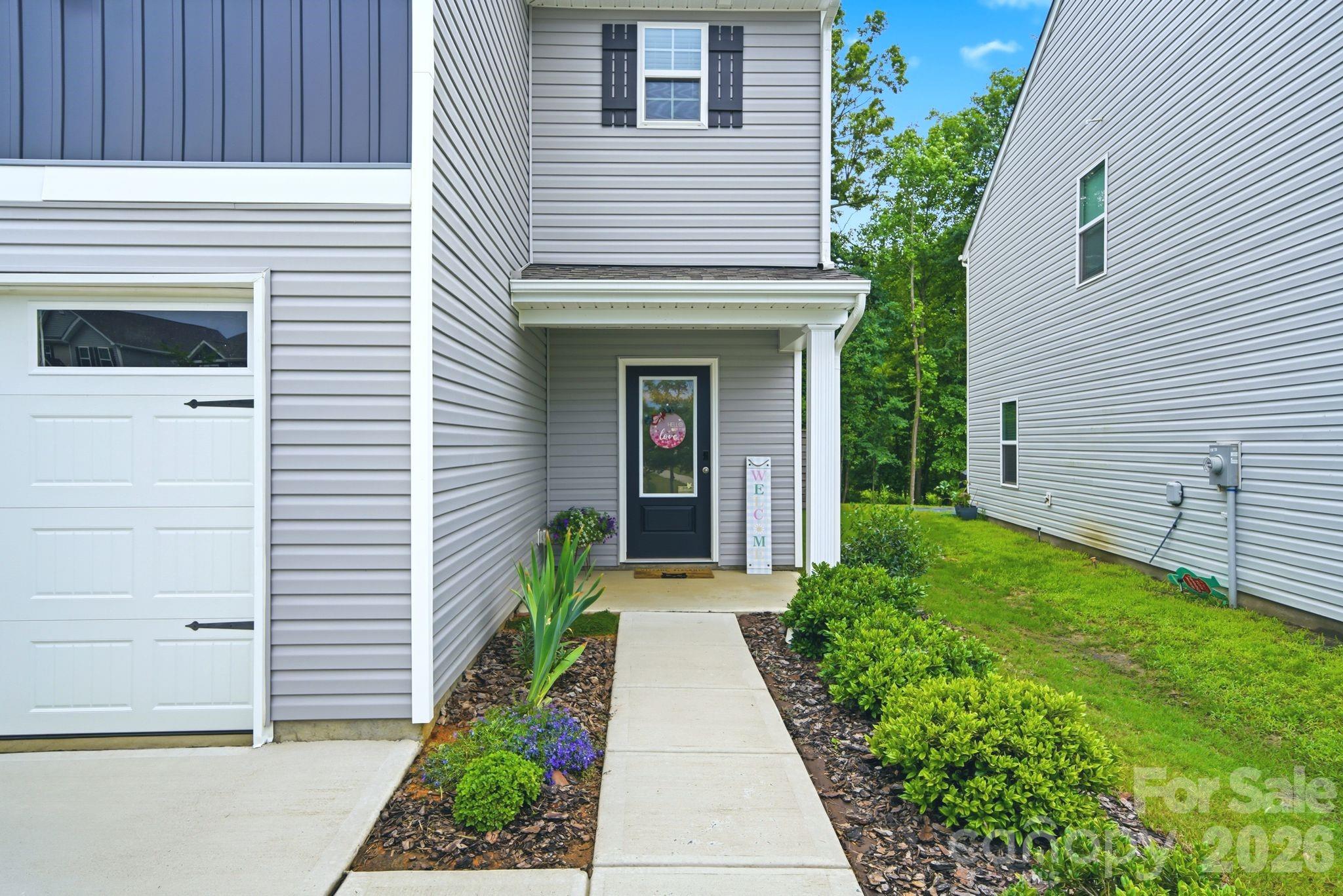 565 Hawley Street — Charlotte