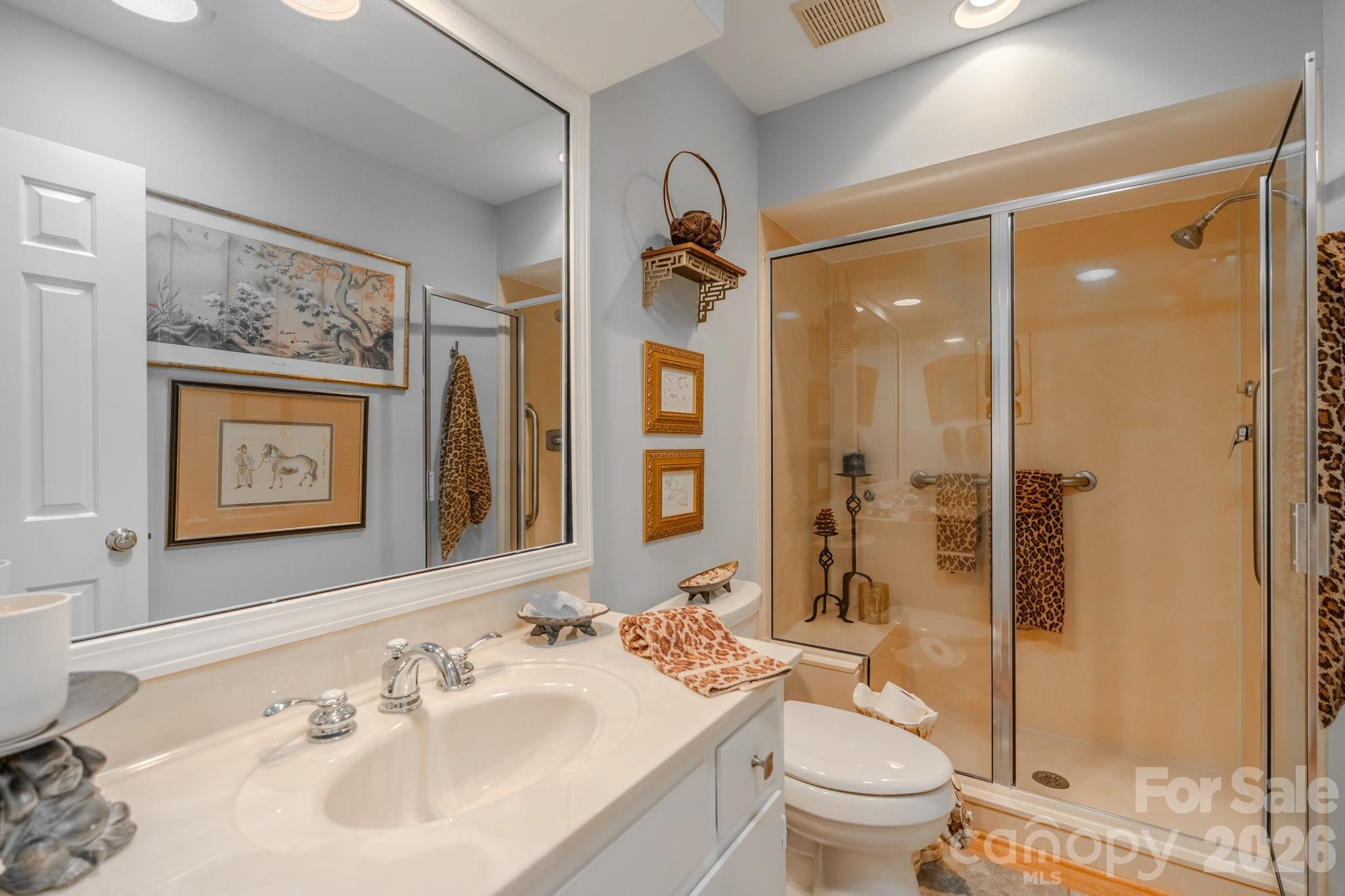 77 Chestnut Street #106 — Tryon