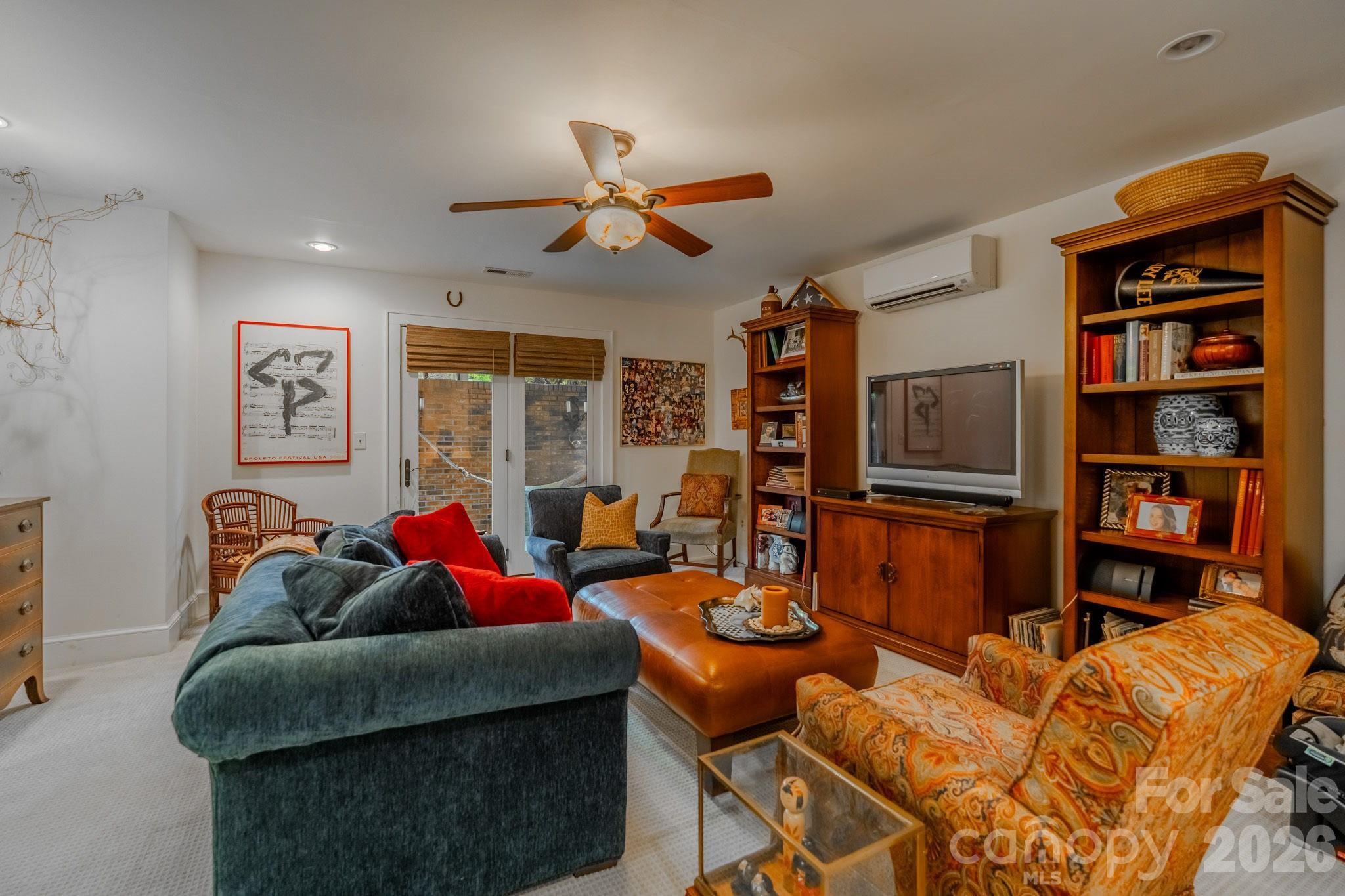 77 Chestnut Street #106 — Tryon