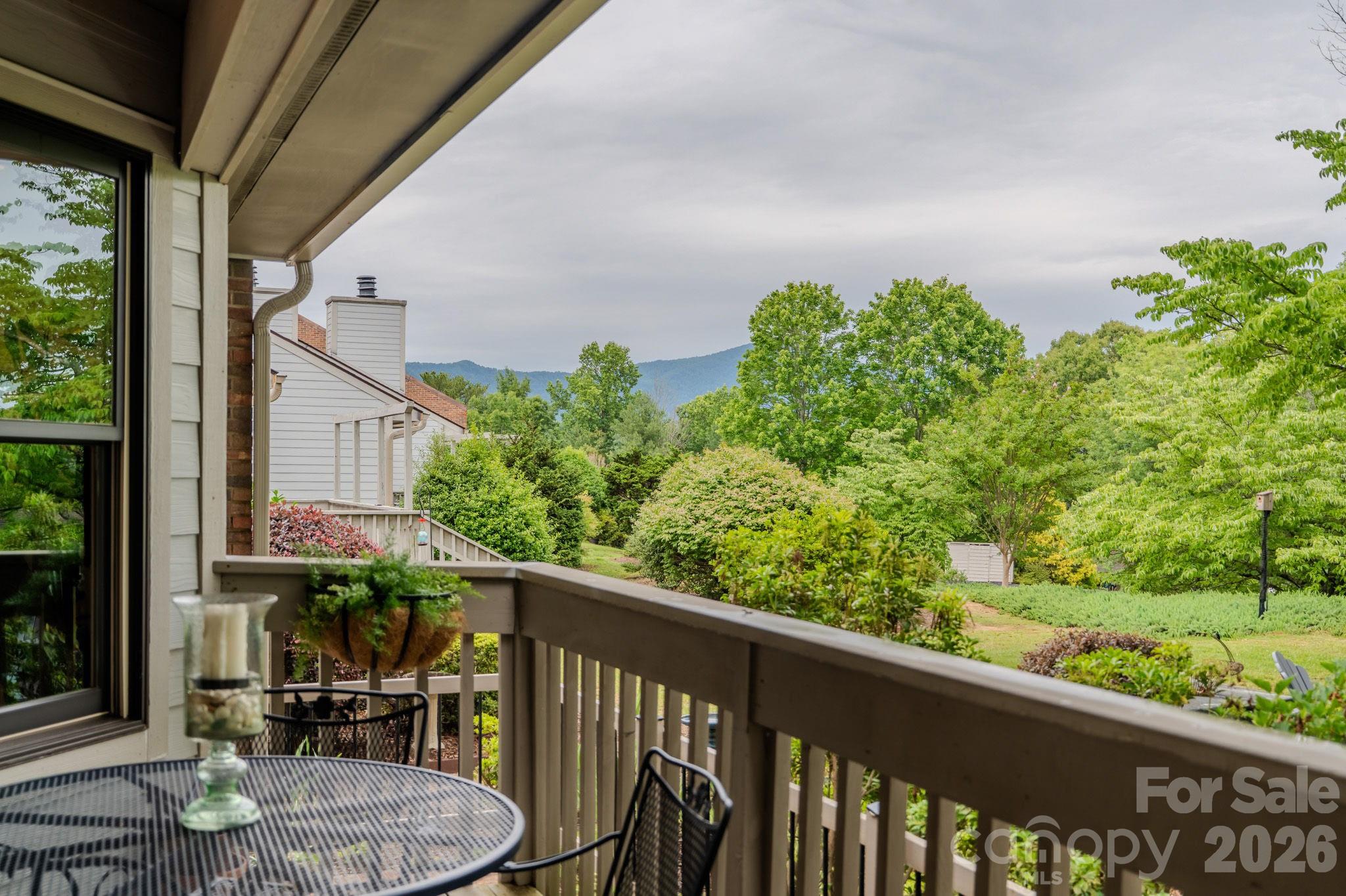 77 Chestnut Street #106 — Tryon