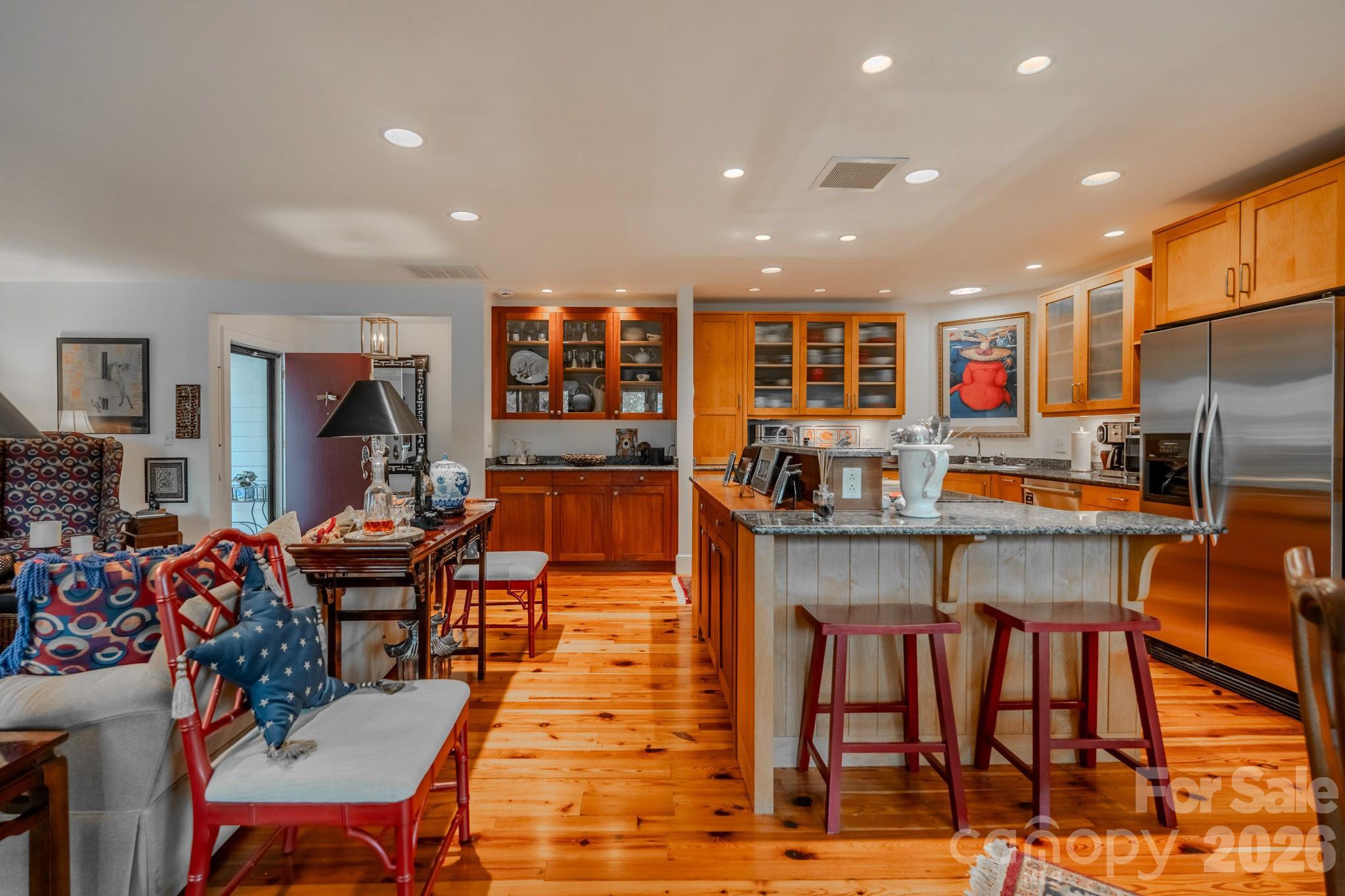 77 Chestnut Street #106 — Tryon