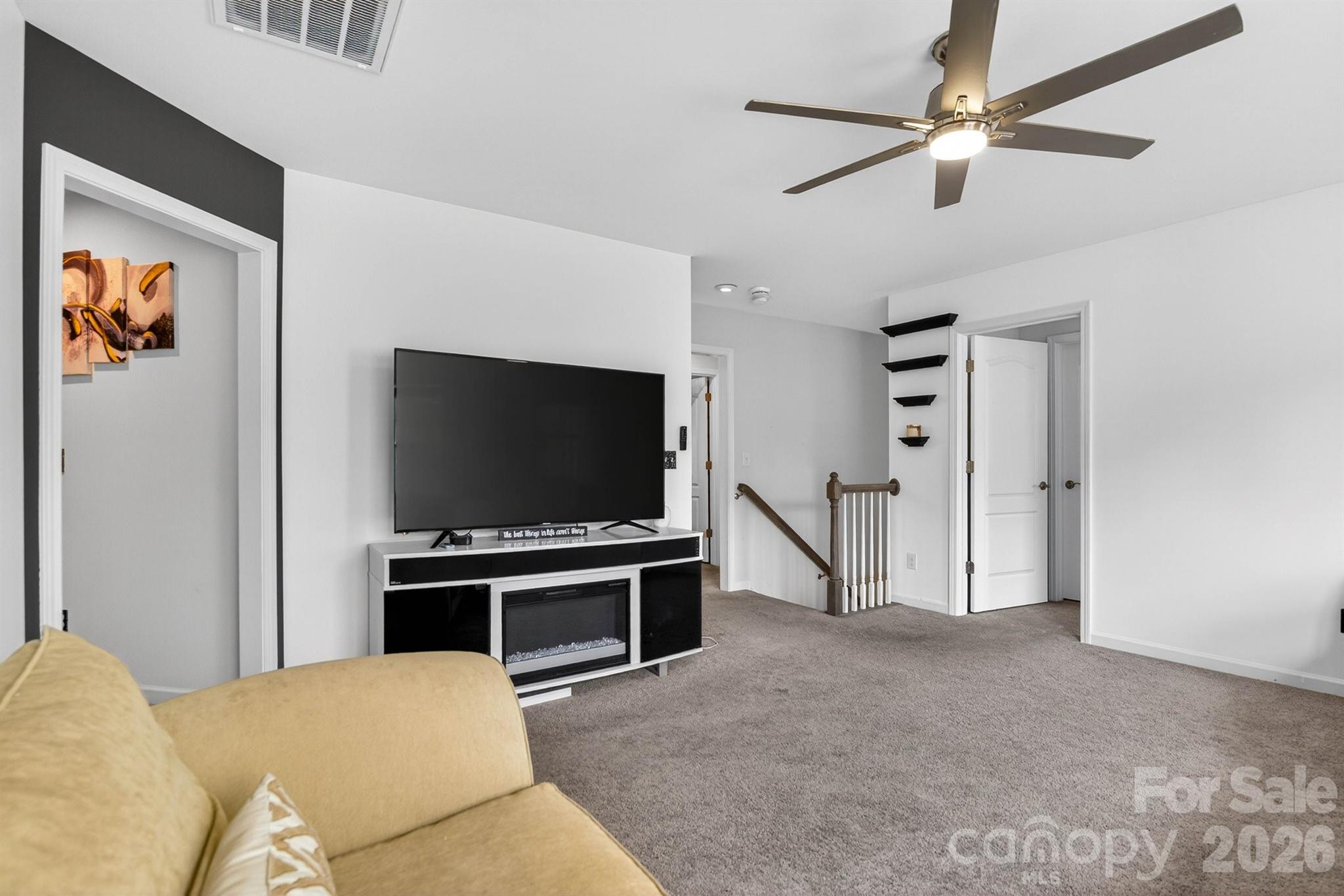 7107 Brookline Place — Huntersville