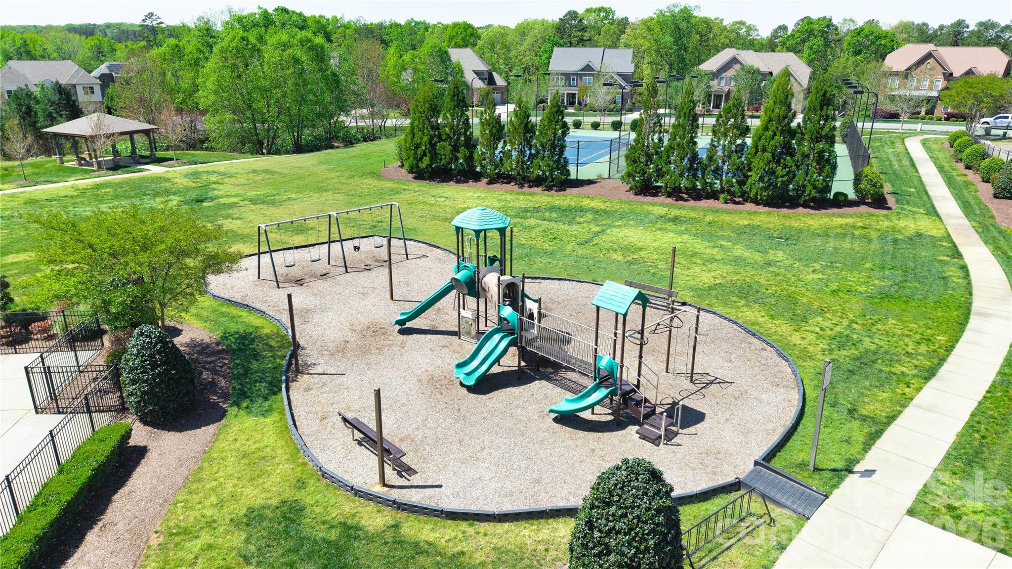 7107 Brookline Place — Huntersville