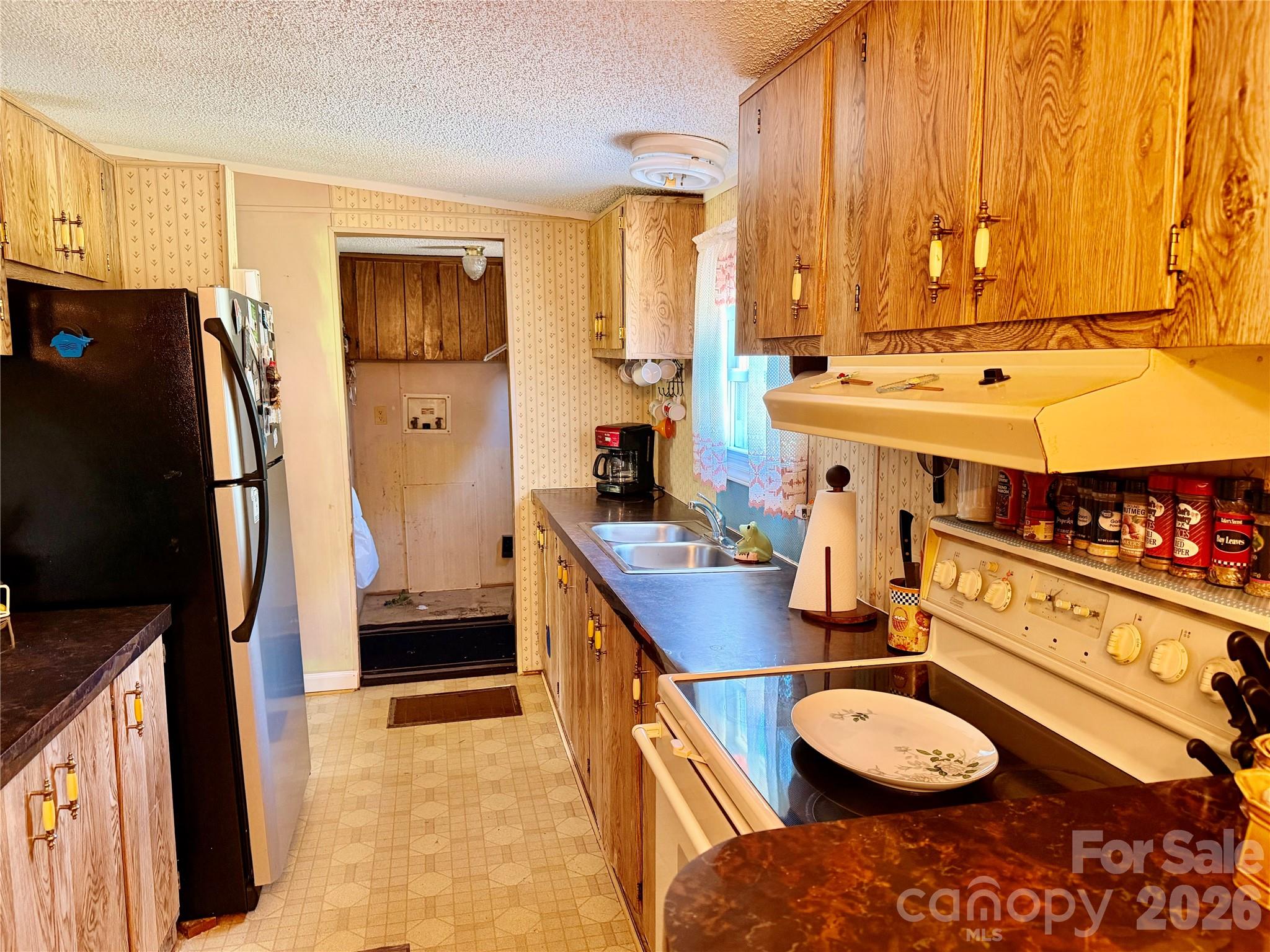 4248 Peachtree Lane — Granite Falls