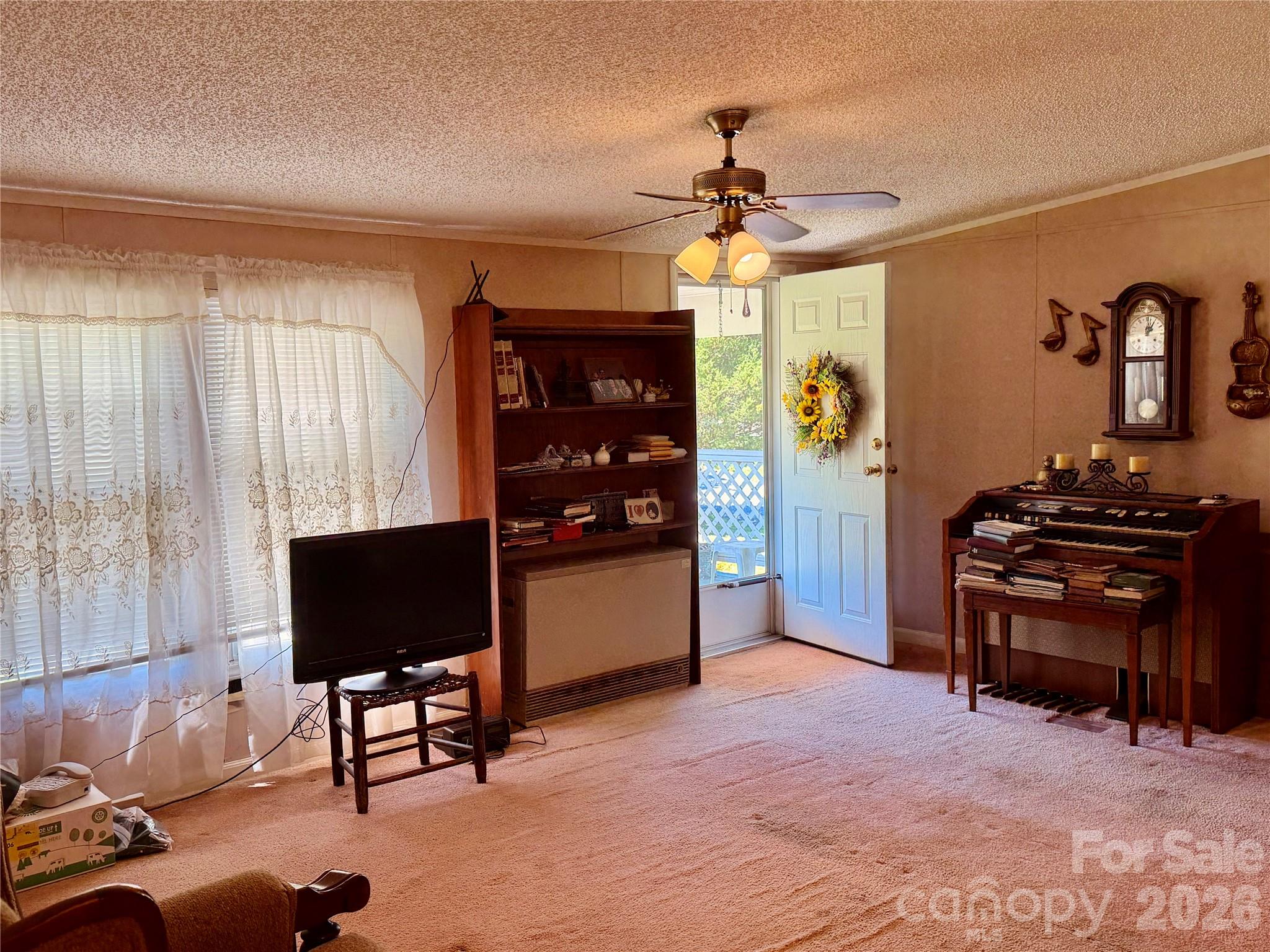 4248 Peachtree Lane — Granite Falls