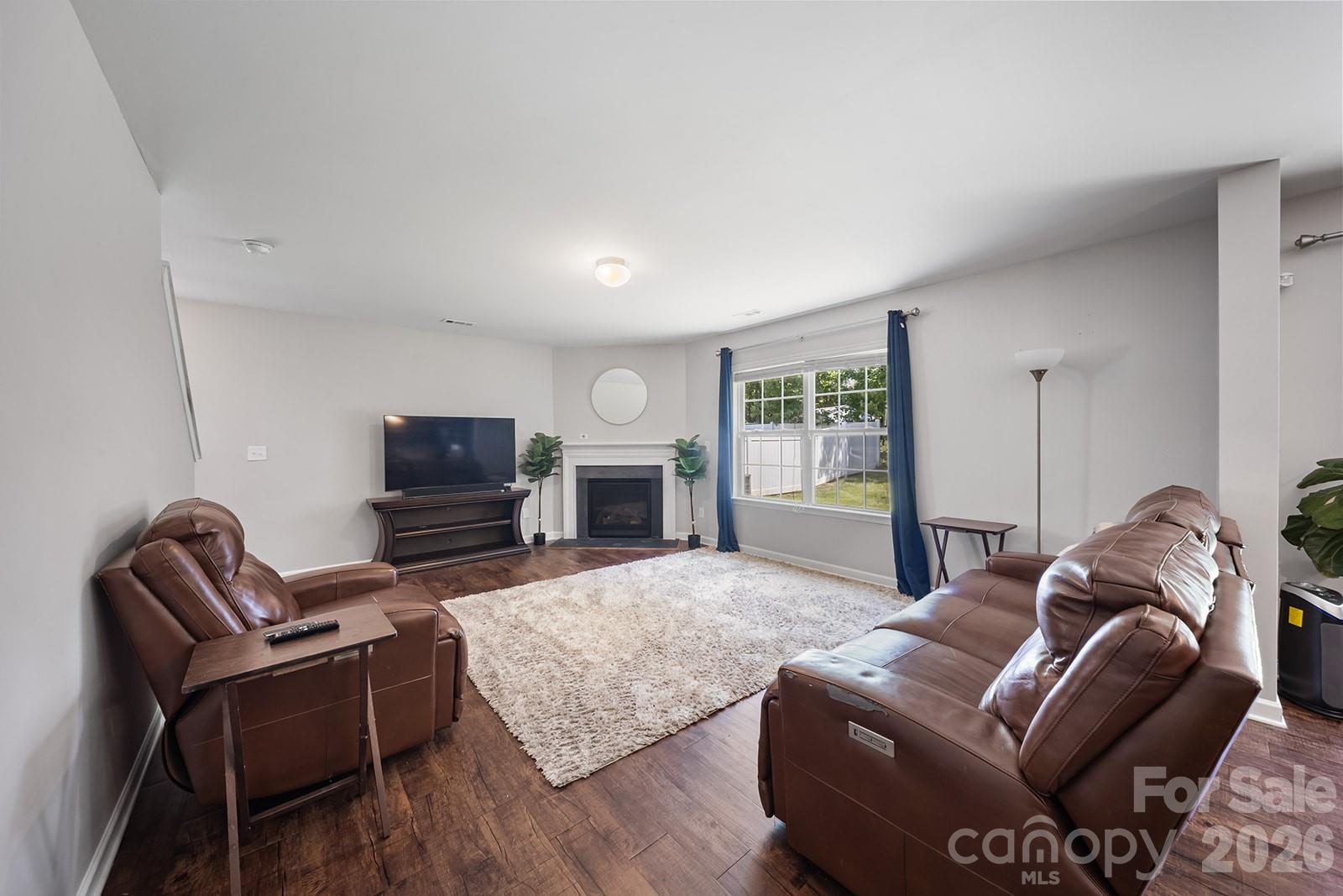 5329 Park Brook Drive — Charlotte