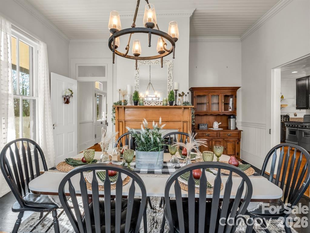 219 Stoney Mountain Road — Hendersonville