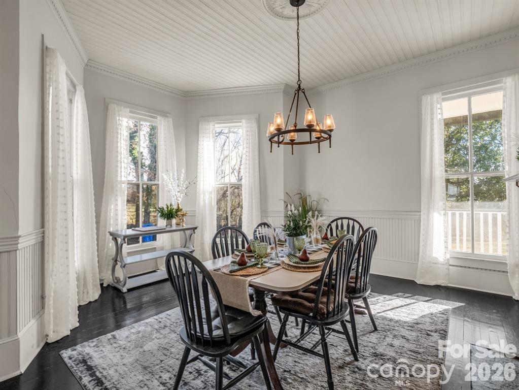 219 Stoney Mountain Road — Hendersonville