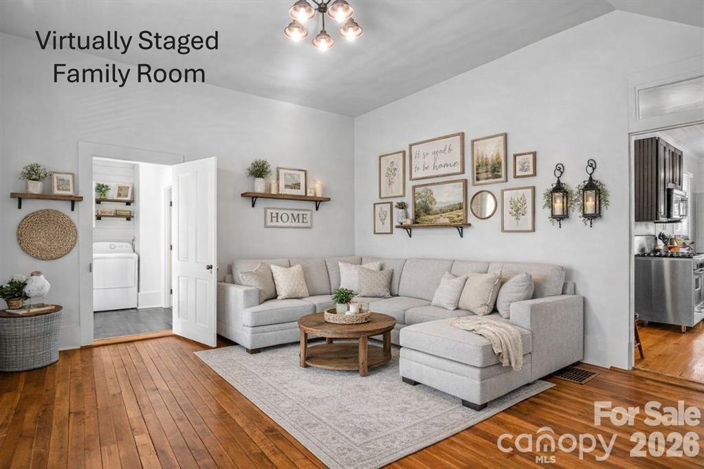 219 Stoney Mountain Road — Hendersonville