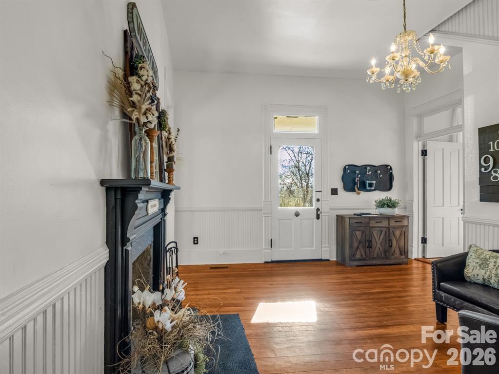 219 Stoney Mountain Road — Hendersonville